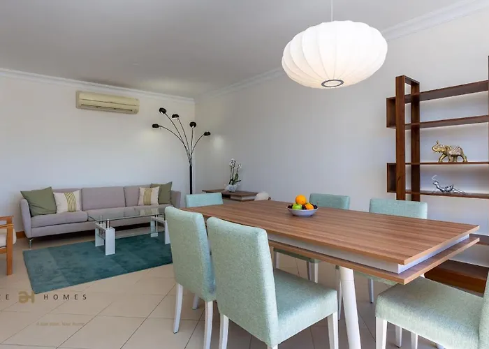 Greice Homes-2 Bedroom Penthouse Vilamoura * Quarteira