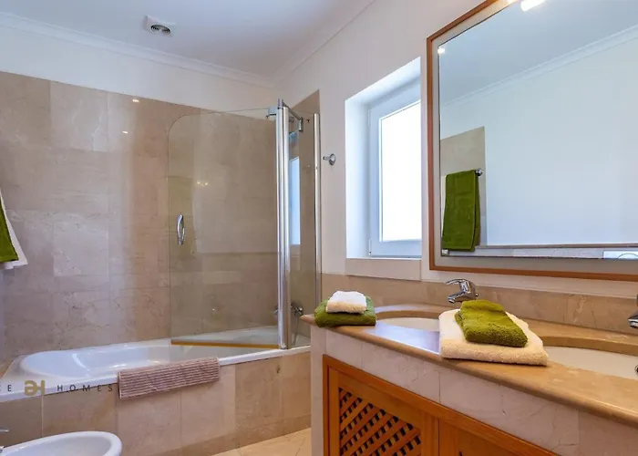 Greice Homes-2 Bedroom Penthouse Vilamoura